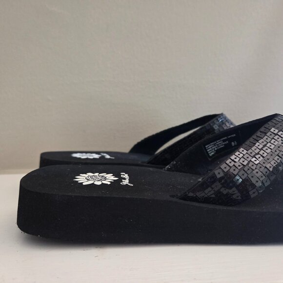 Yellow Box Sandy Sandals NIB 8.5 Black Sequin Thong Flip Flops - Picture 5 of 13